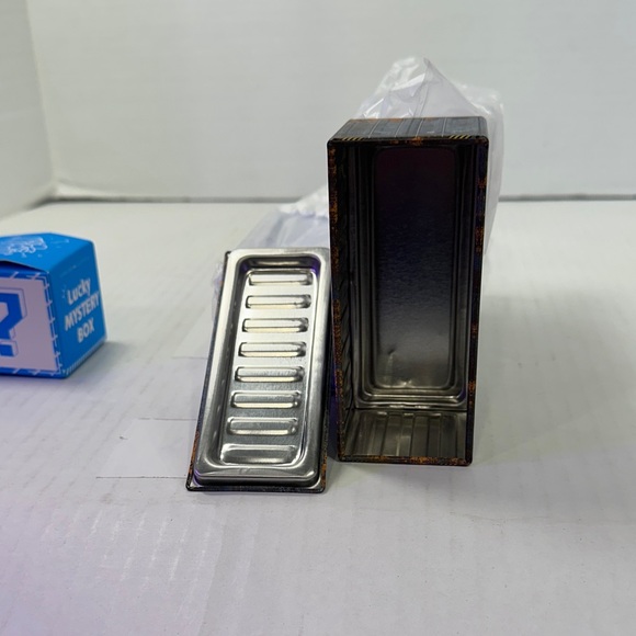 Container storage - Picture 2 of 3